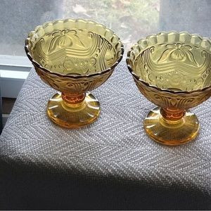 Vintage L.E. Smith Moon and Stat Amber Glass Pedestal Dish